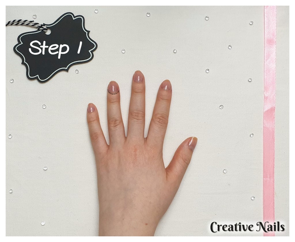 Valentine's day nail art