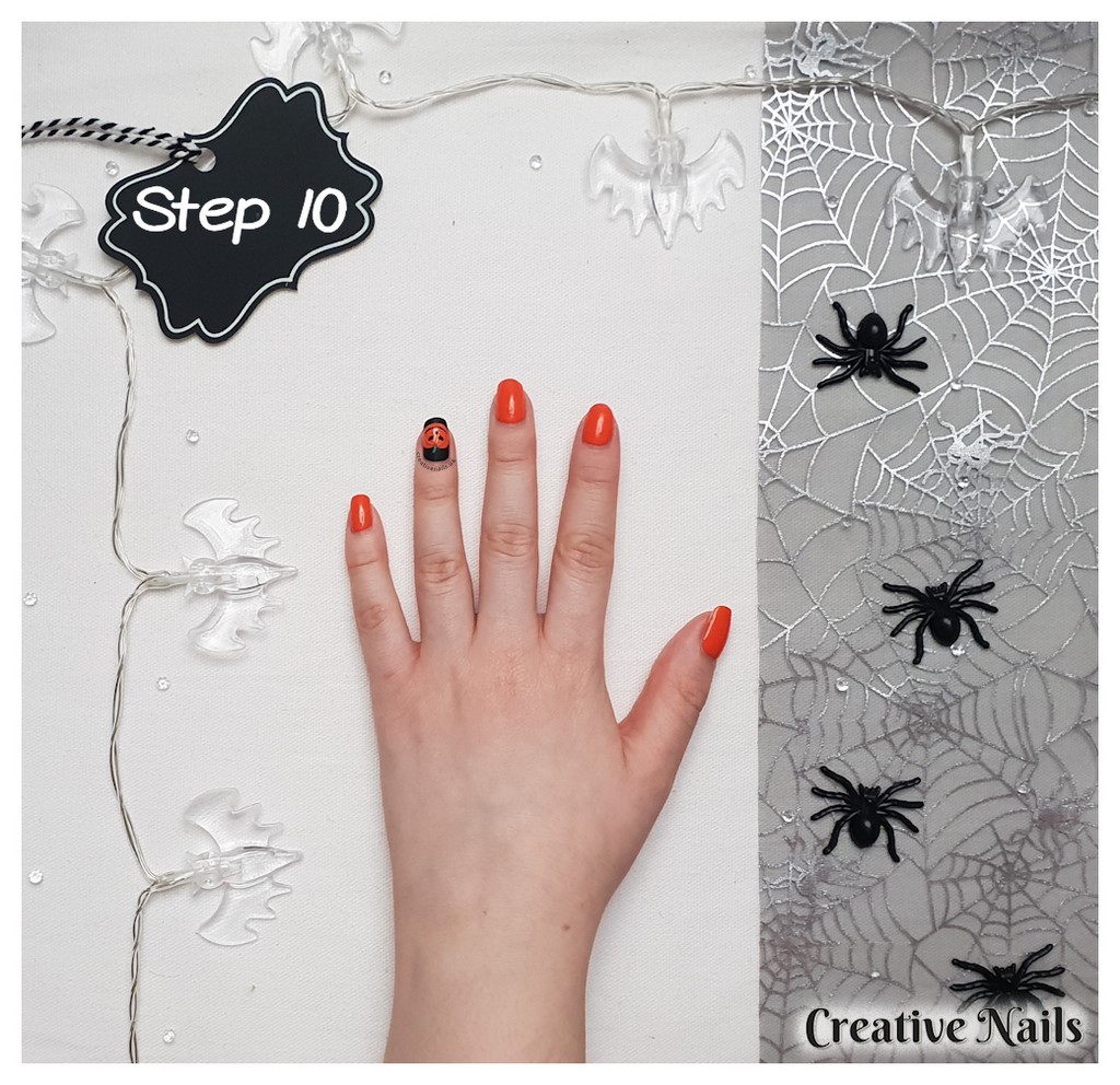 hallooween pumpkin nail art