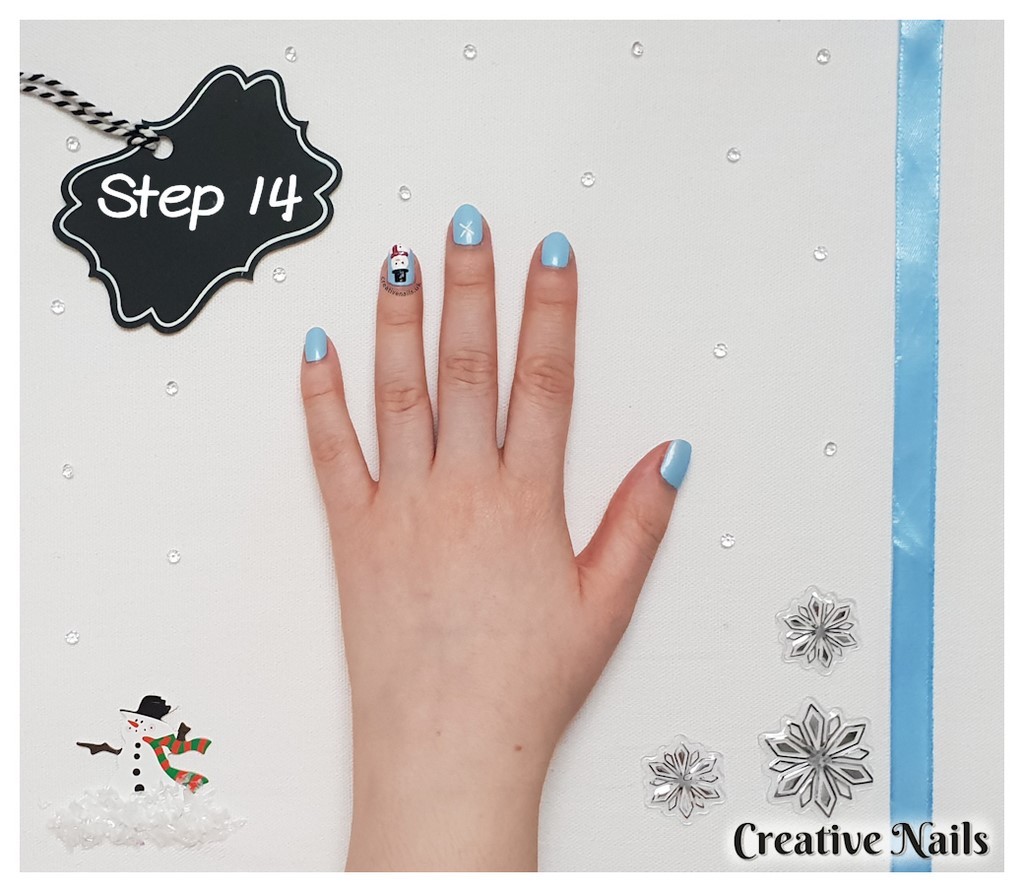 snowflake christmas nails