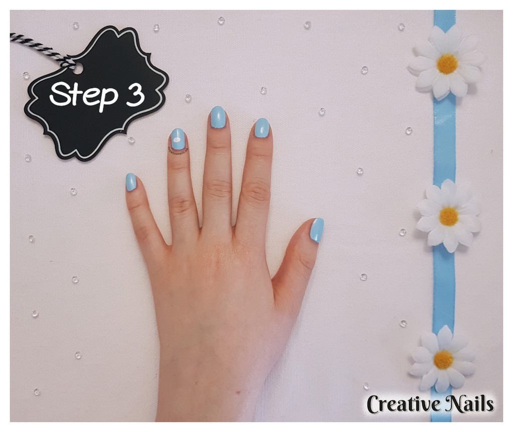 honey bee nails
