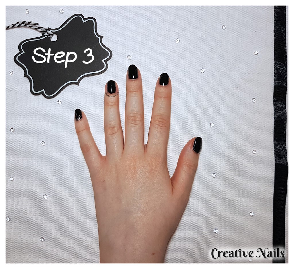 sparkle nails