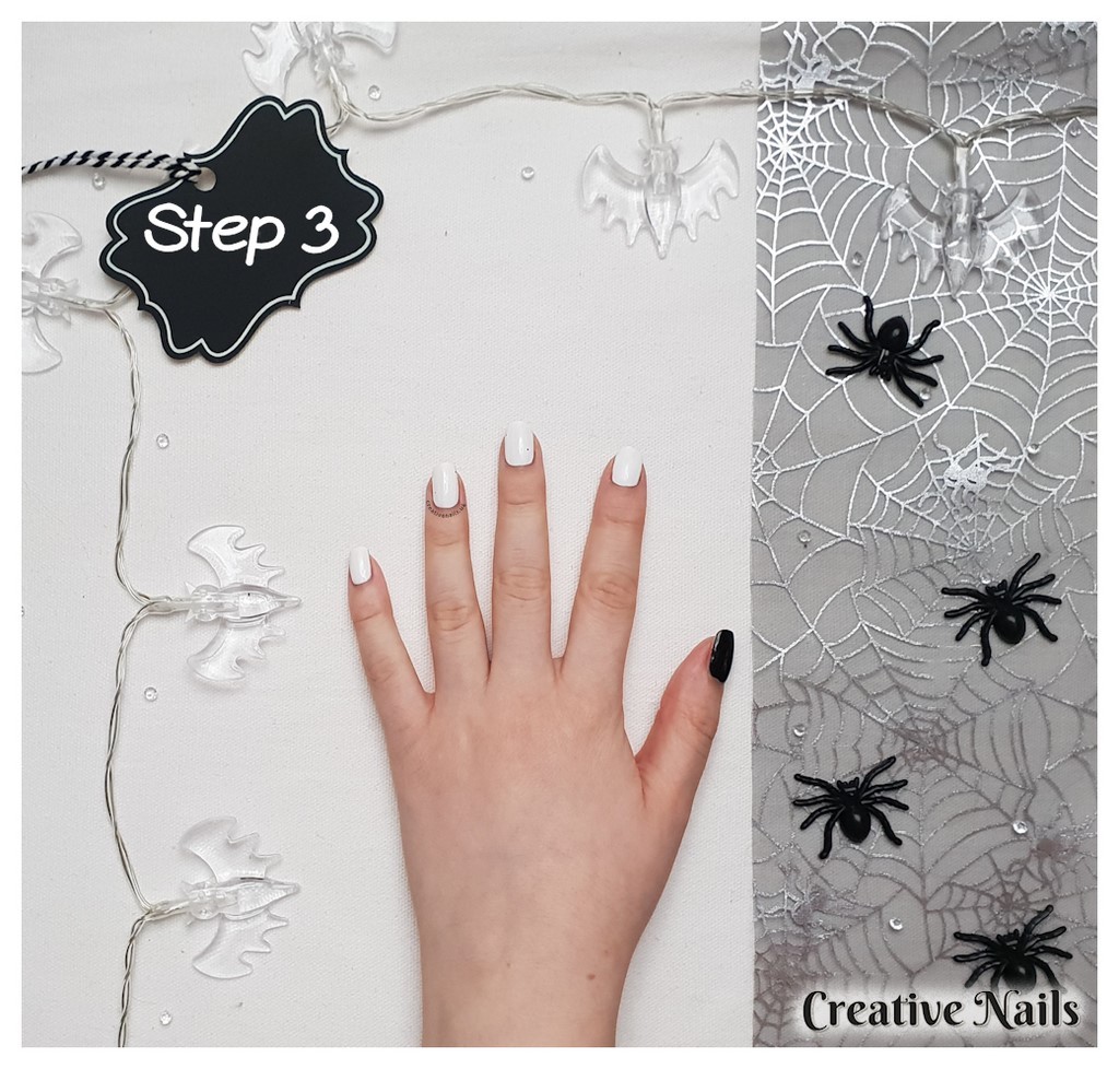 scary halloween nails