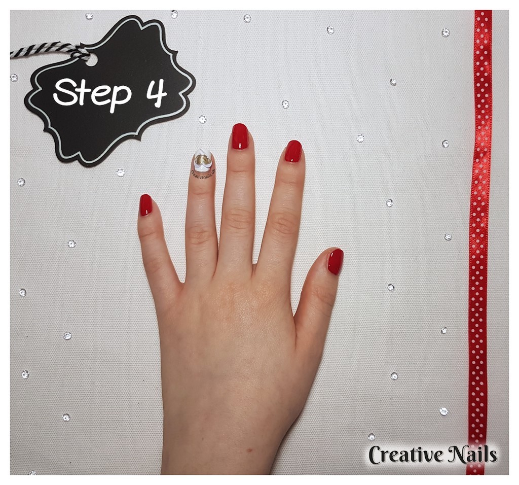 love heart nails