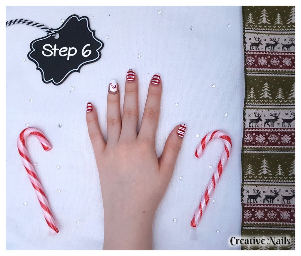 candy cane christmas nails