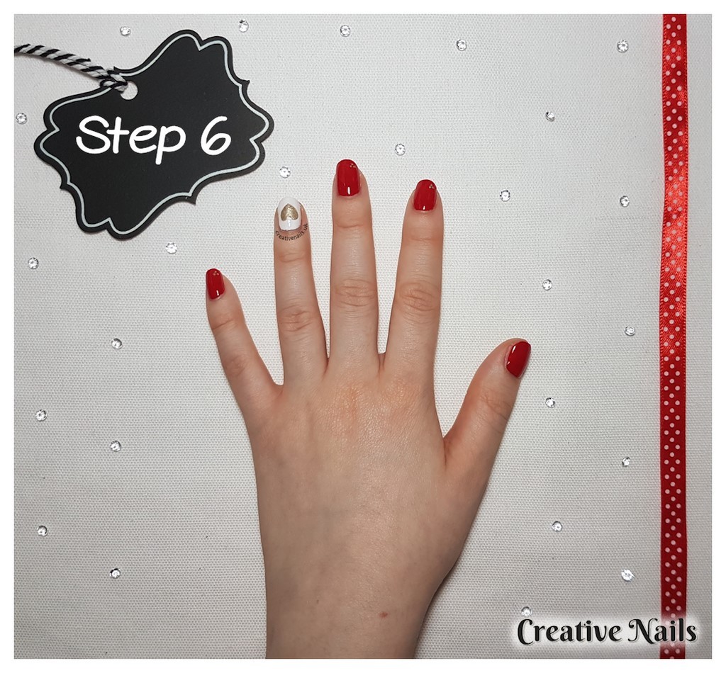 heart nail art