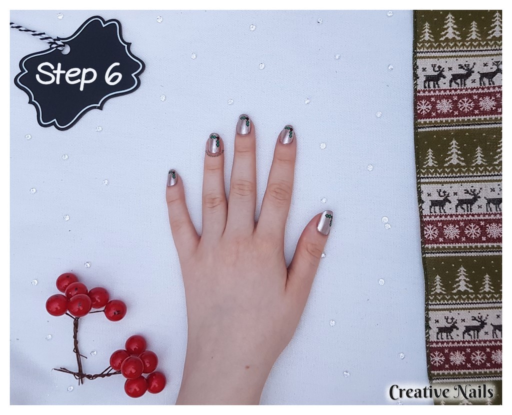 holly nails