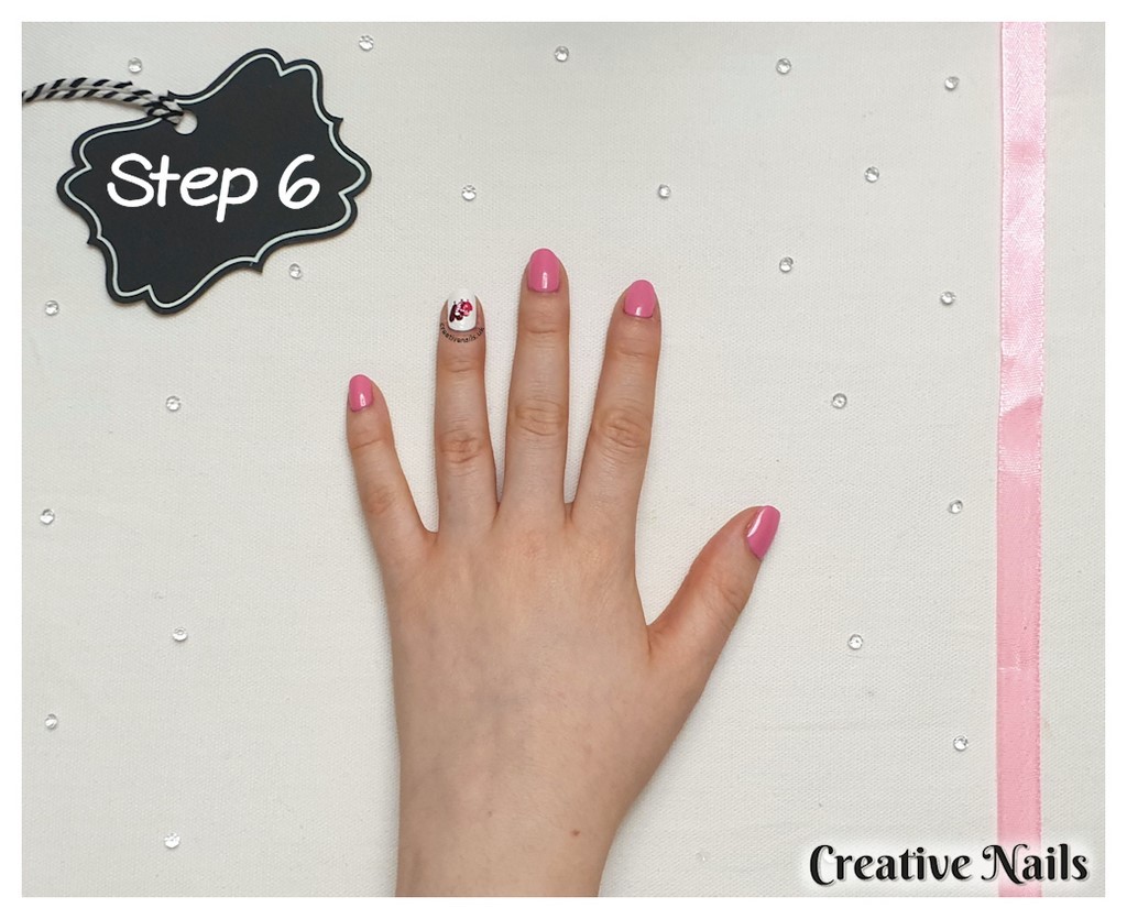 heart nail art designs
