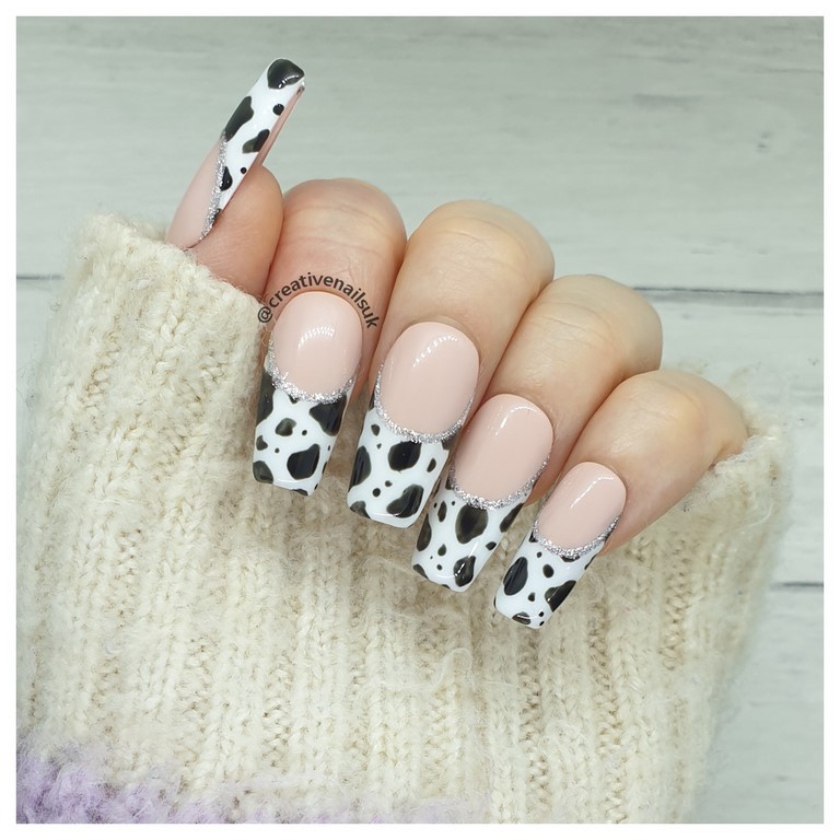 french tip nails