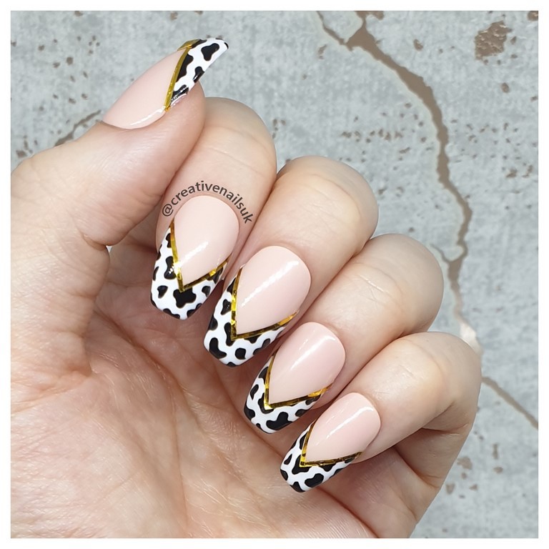 cow print manicure