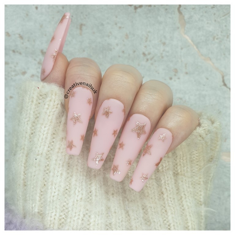 rose gold nails