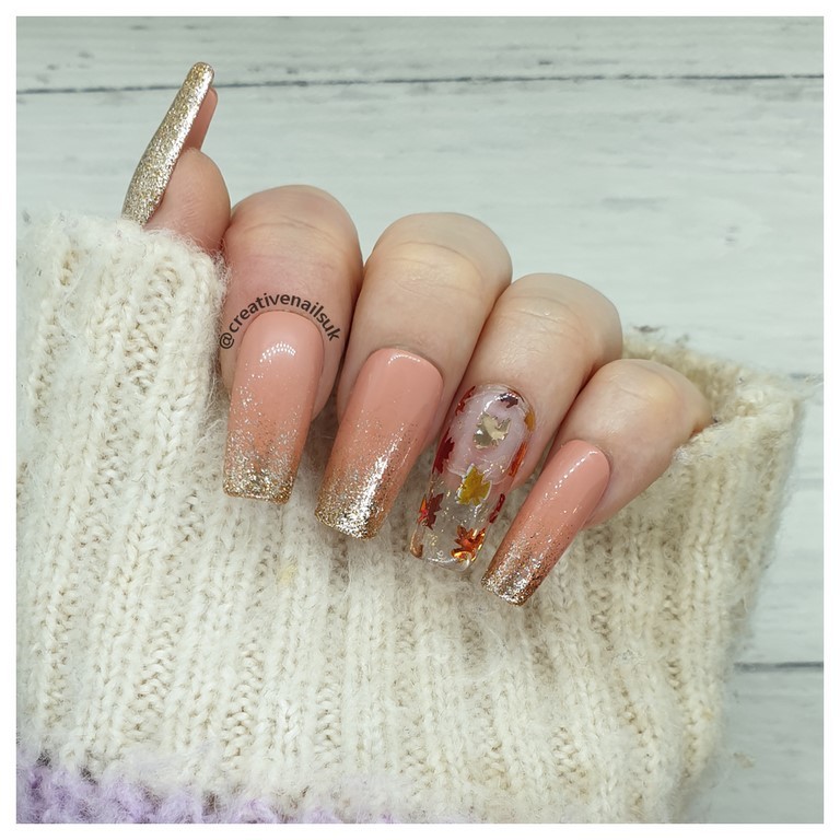 nude nails