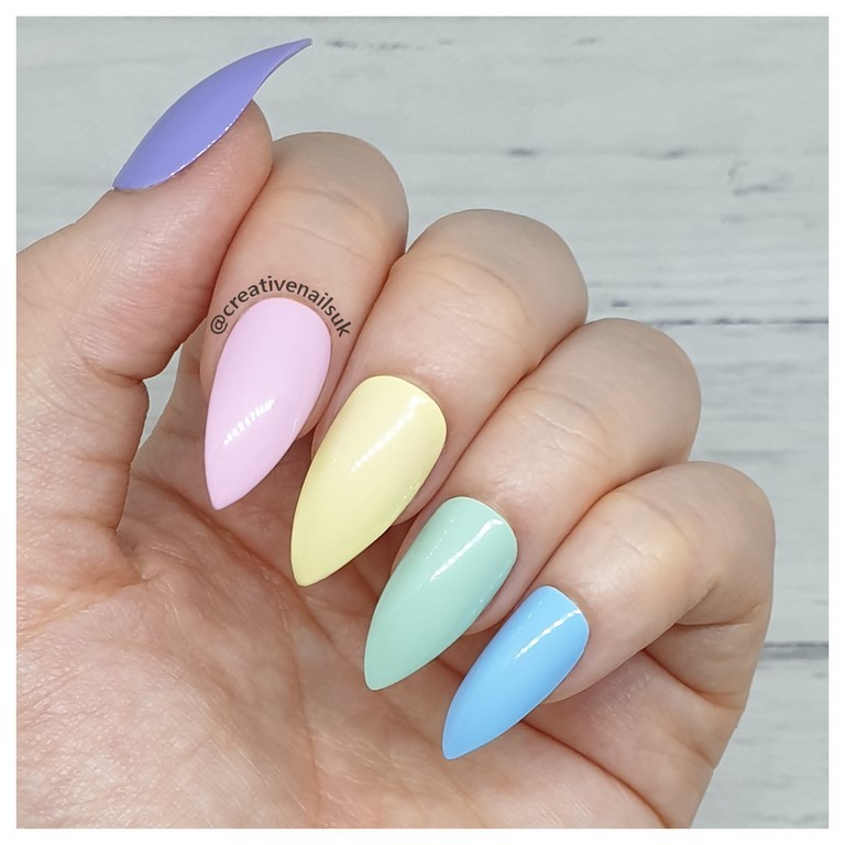 rainbow nails